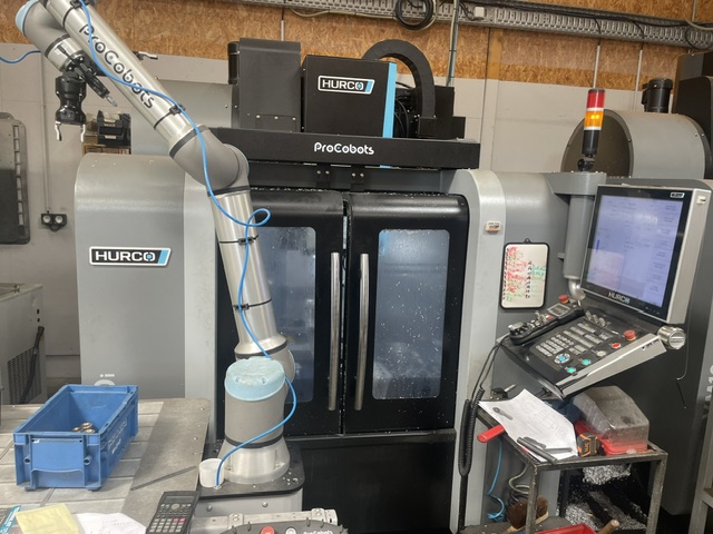 Bras ProCobots sur HURCO VM10